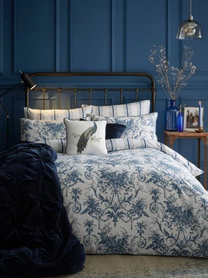 DOUBLE SIZE: Laura Ashley Tuileries Reversible 200 Thread Count King Duvet Cover Set-Midnight