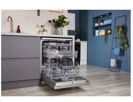 SAMSUNG Series 11 DW60A8060FS Full-size WiFi-enabled Dishwasher - Stainless Steel view 10