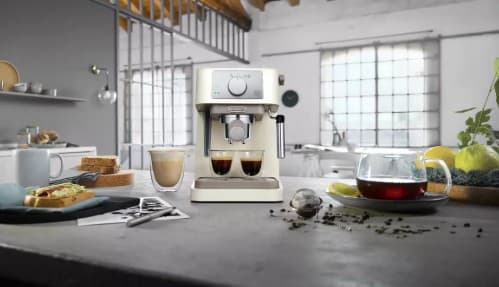 De'Longhi EC260CR Stilosa Manual Espresso Coffee Machine view 6