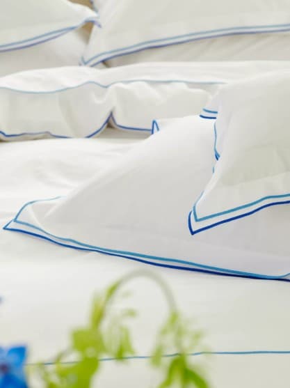 DOUBLE SIZE: Designers Guild Astor 400 Thread Count Double Duvet Cover, Cobalt view 4